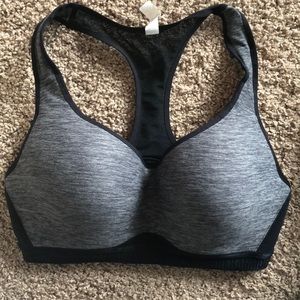 Under Armor Sports Bra. 34D. Brand New